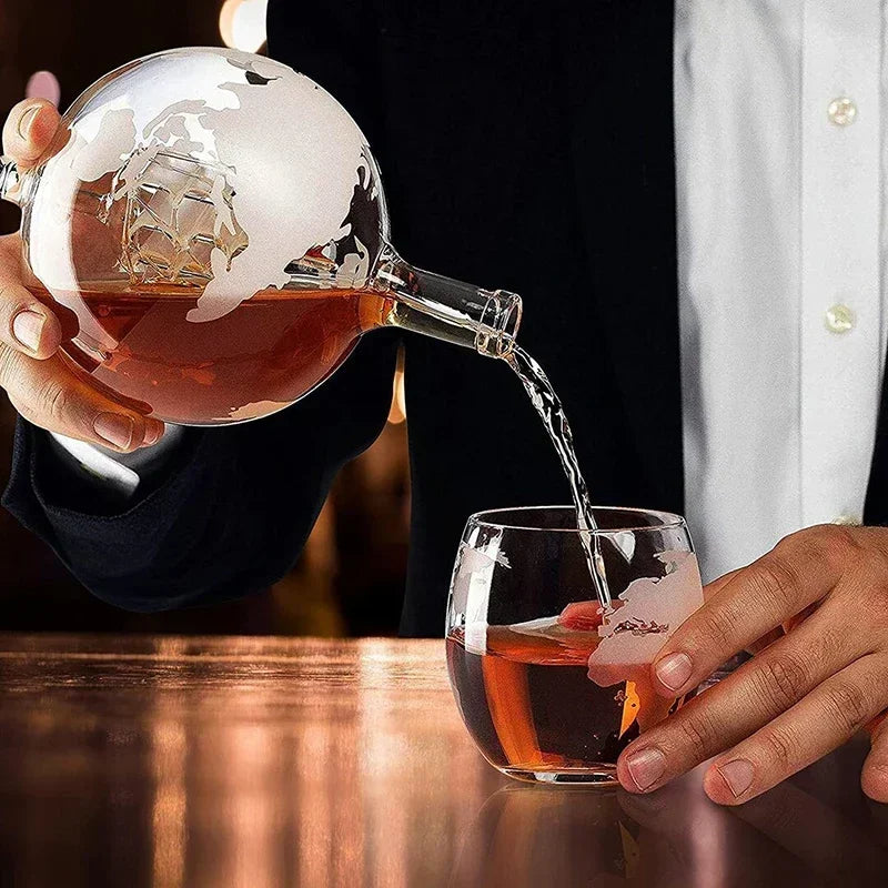 Globe Decanter Gift Set