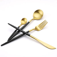 Gilt Rim Porcelain Dinnerware
